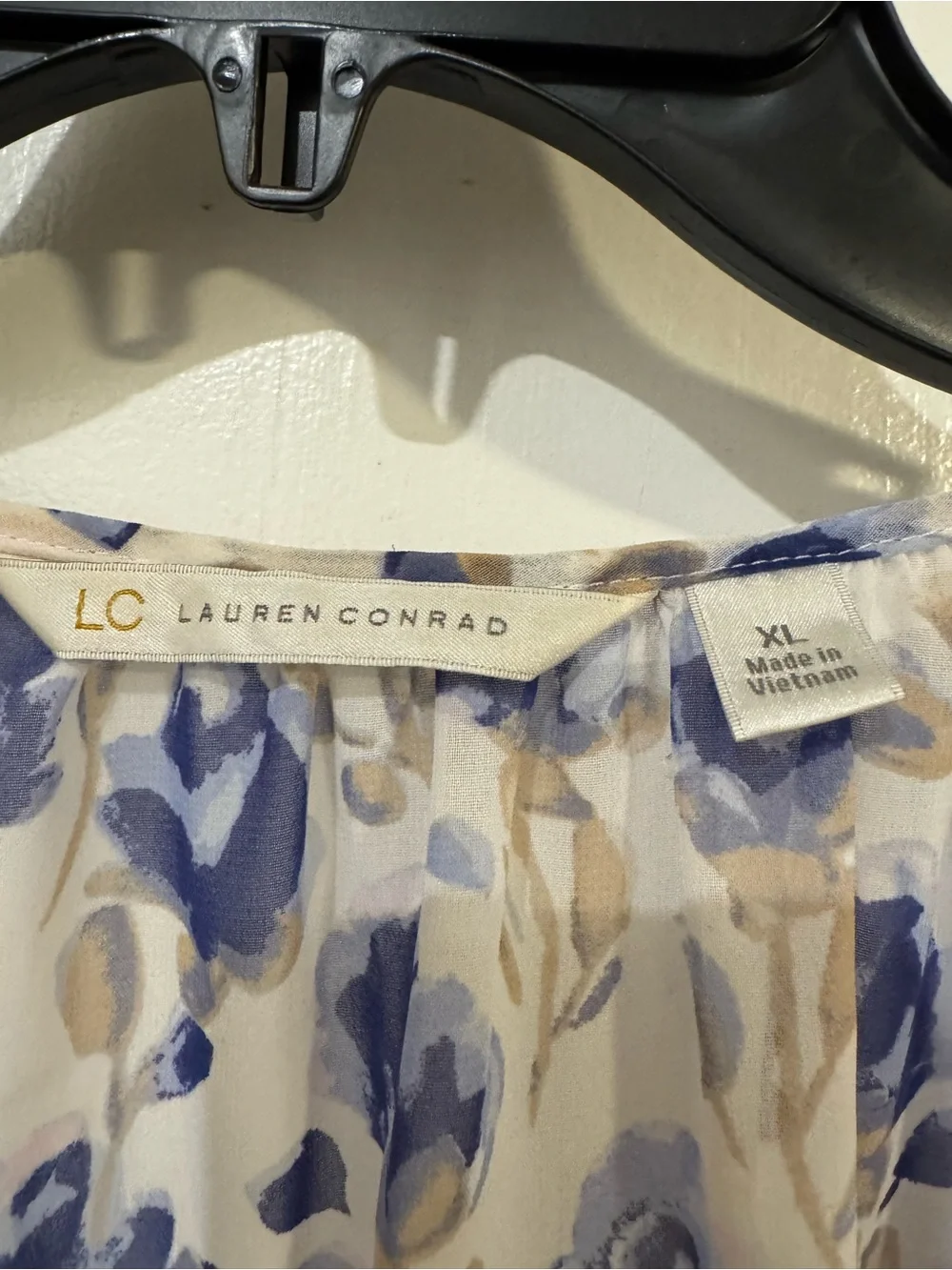 LC Lauren Conrad XL Blue Watercolor Floral Sheer Chiffon Blouse 3/4 Sleeve